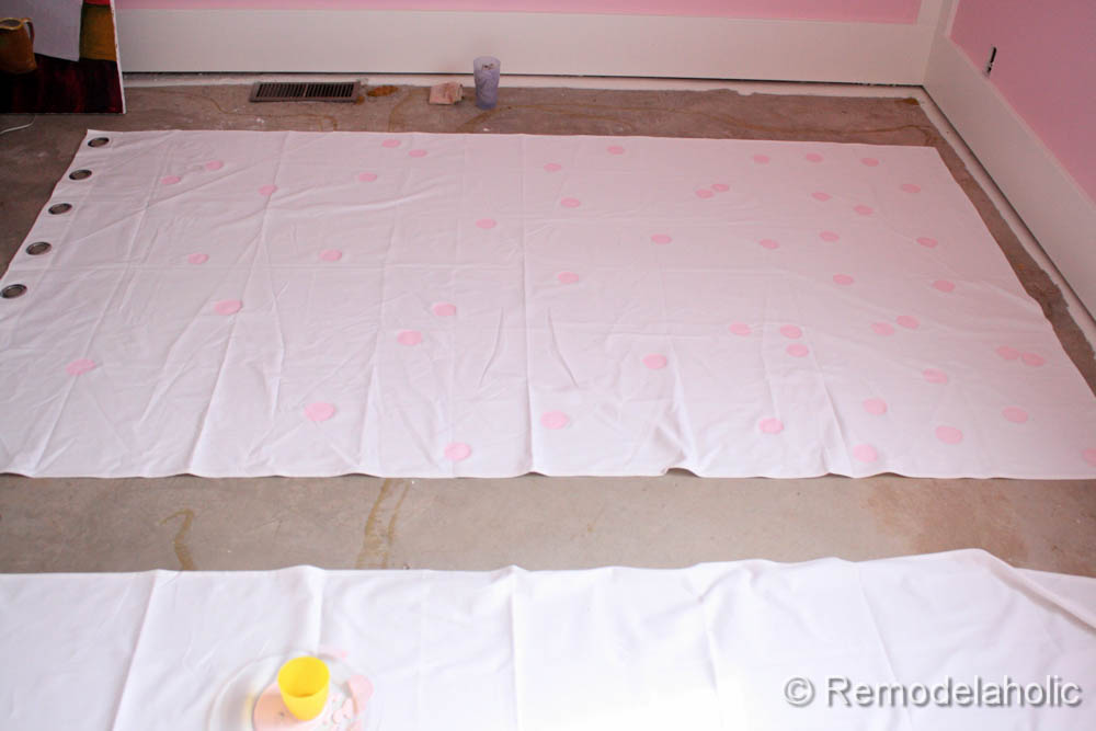 confetti drapes tutorial polka dot drapes girls bedroom window coverings window panels (14)