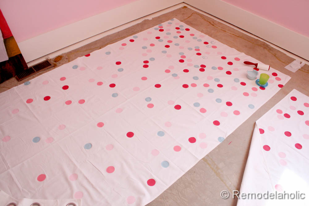 confetti drapes tutorial polka dot drapes girls bedroom window coverings window panels (18)