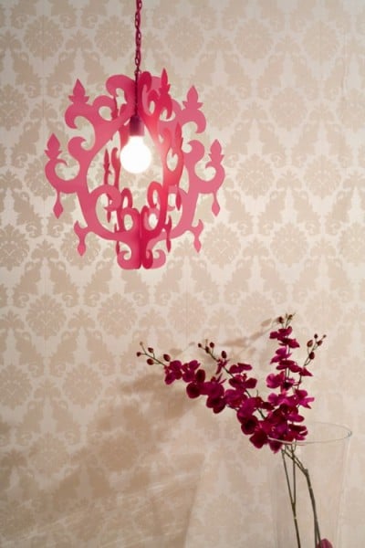 plexiglass diy chandelier style pendant lamp, Shelterness via Remodelaholic