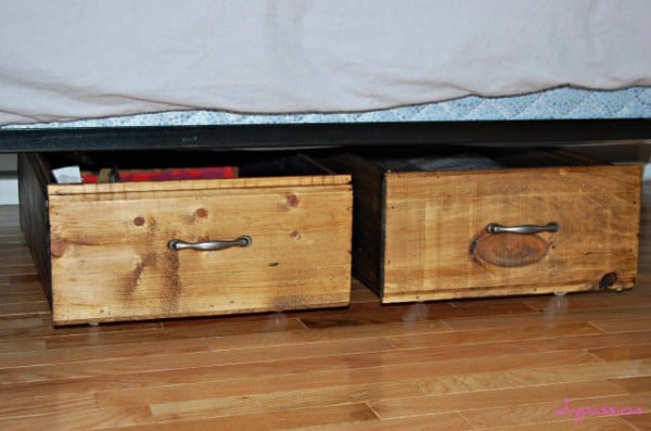 rolling underbed storage crates tutorial, DIY Passion on Remodelaholic